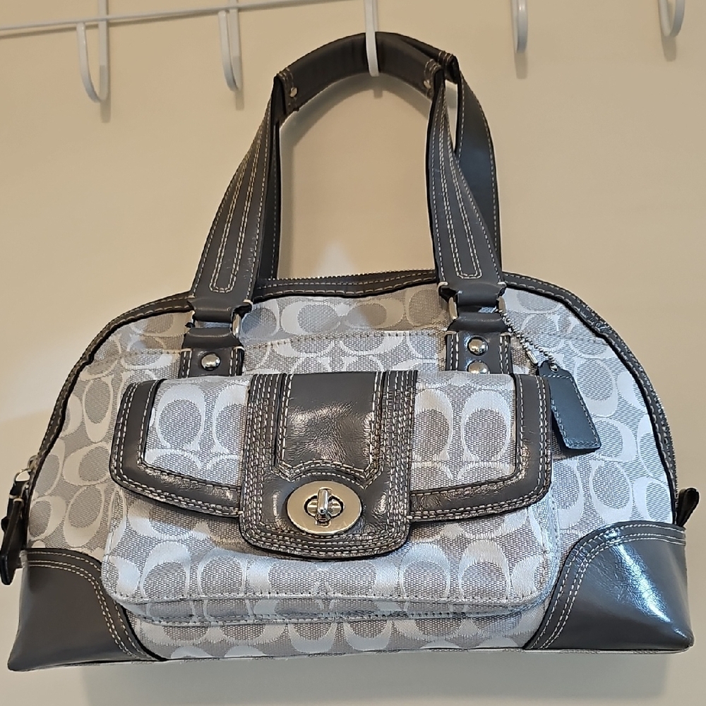 Coach F13977 Signature Demi Dome Turn-lock Satchel Handbag Black/Grey